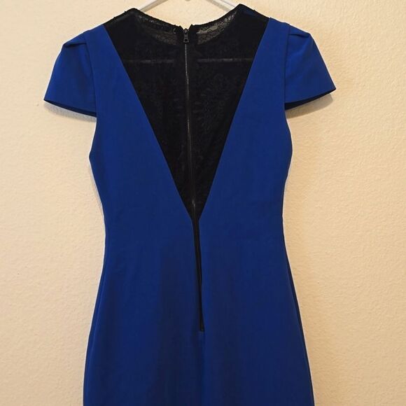 Alice+Olivia dress size 0 blue with lace inset - Picture 4 of 13